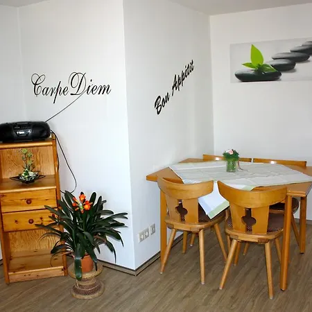 Lägenhet Gaestehaus Wacker